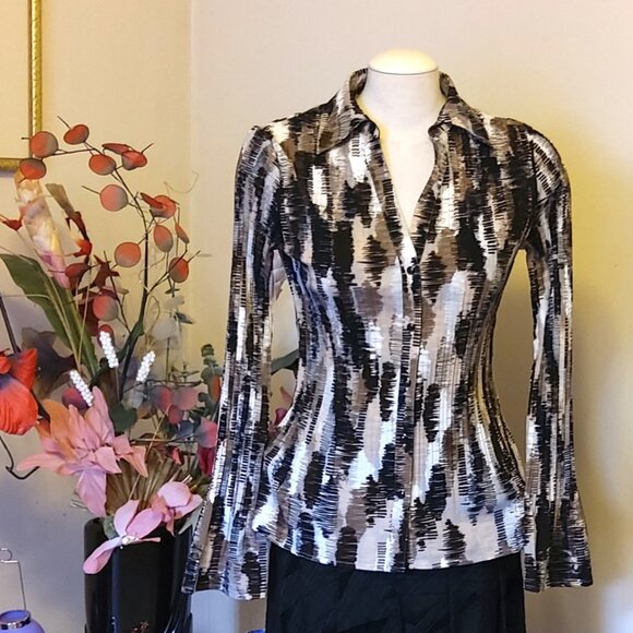 NWOT Women’s Long Sleeve Loose Shirts Pleated Blouses Tops Office Work M 8 10 - Picture 2 of 7